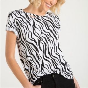 n:Philanthropy Harlow zebra print tee NWT Size L